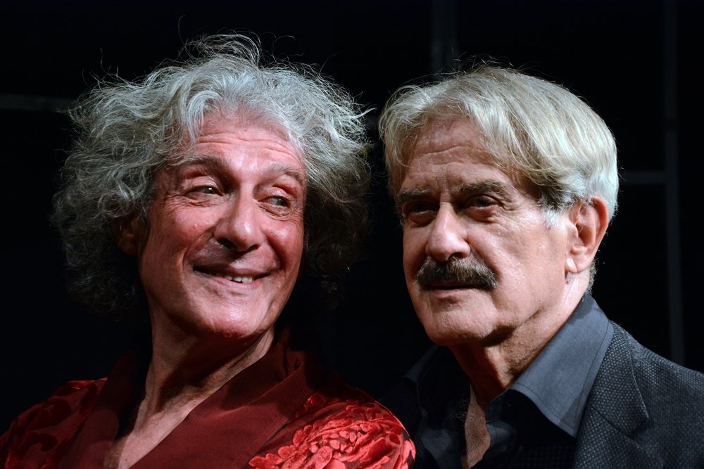 Nota Stonata, 2020 con Carlo Greco, Giuseppe Pambieri, regia di Moni Ovadia. Golden Show, Roma per gentile concessione di Golden Show Trieste